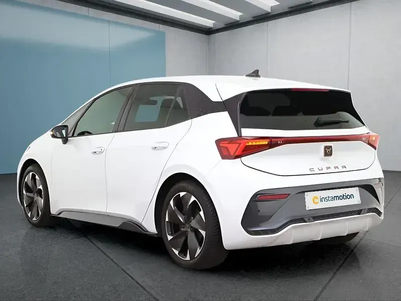 Second-hand Cupra Born 169 kW (231 CP) 2025 Alb Hatchback