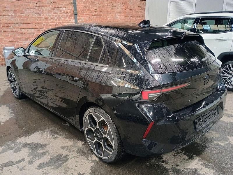 Gebraucht Opel Astra Ultimate 131 PS (96 kW) 2024 Schwarz Limousine