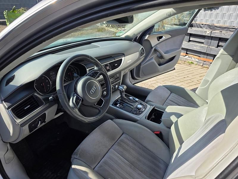 Gebraucht Audi A6 244 PS (179 kW) 2013 Silber Kombi