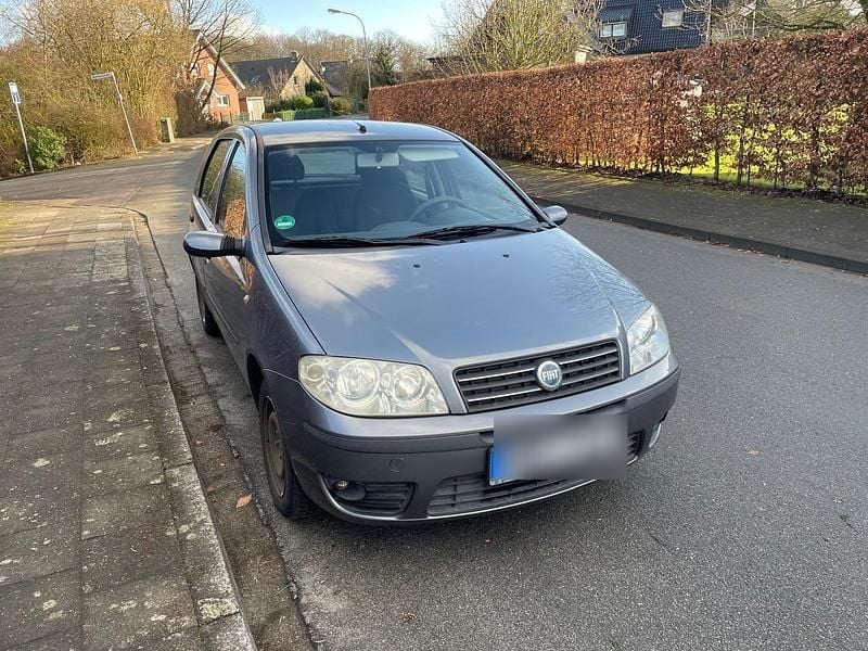 Gebraucht 2004 Fiat Punto Kleinwagen | 950 € - Bild 1/4