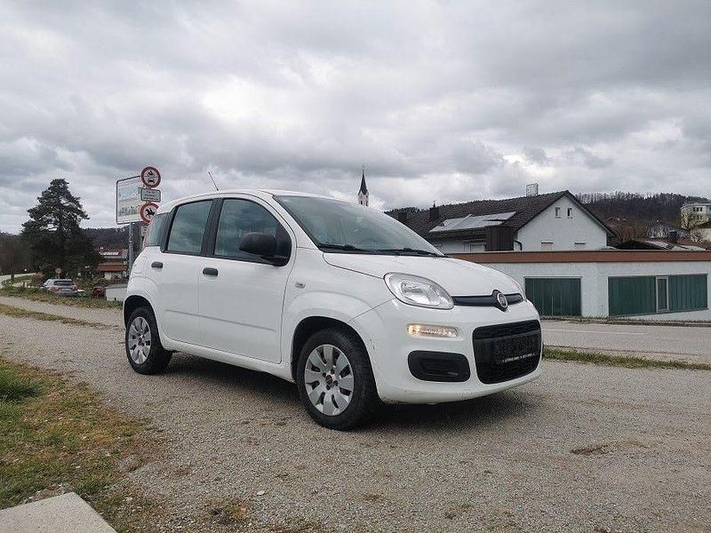 Gebraucht Fiat Panda 69 PS (50 kW) 2014 Weiß Kleinwagen