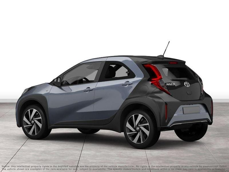 Gebraucht Toyota Aygo X Business Edition 72 PS (52 kW) 2025 Grau SUV