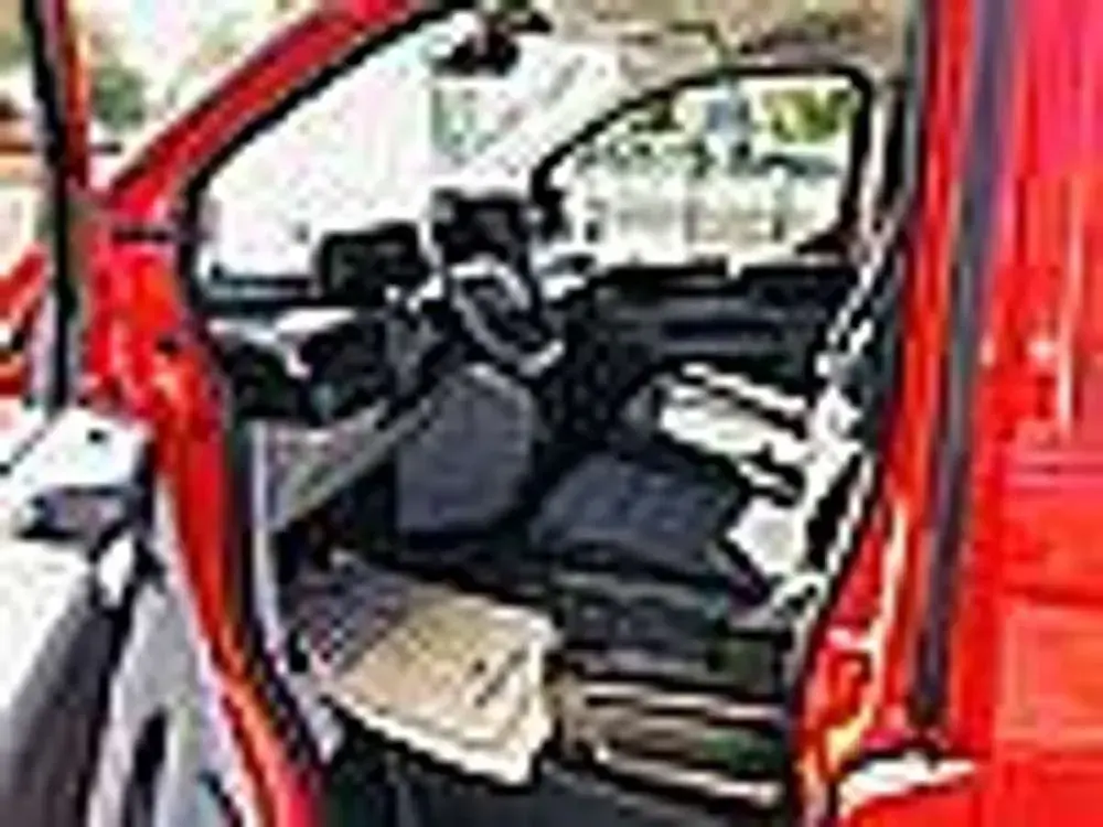 Neu Ford Transit Custom Trend 110 PS (80 kW) 2026 Racerot Van / Kleinbus