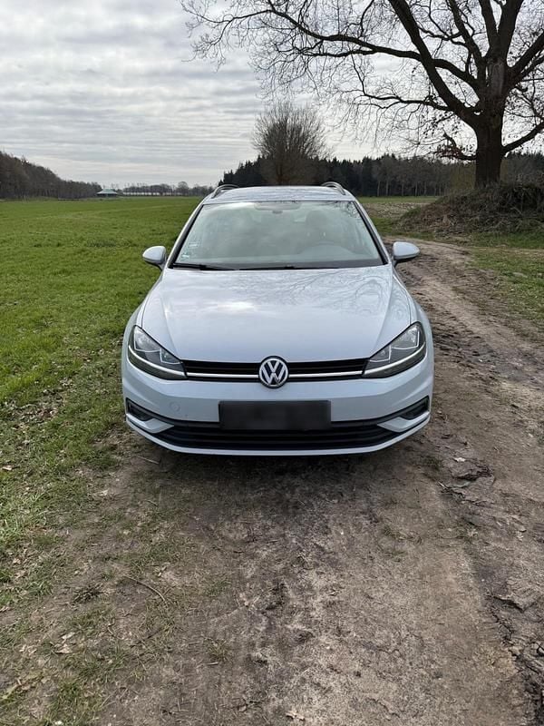 Second-hand VW Golf VII 116 CP (85 kW) 2017 Alb Break