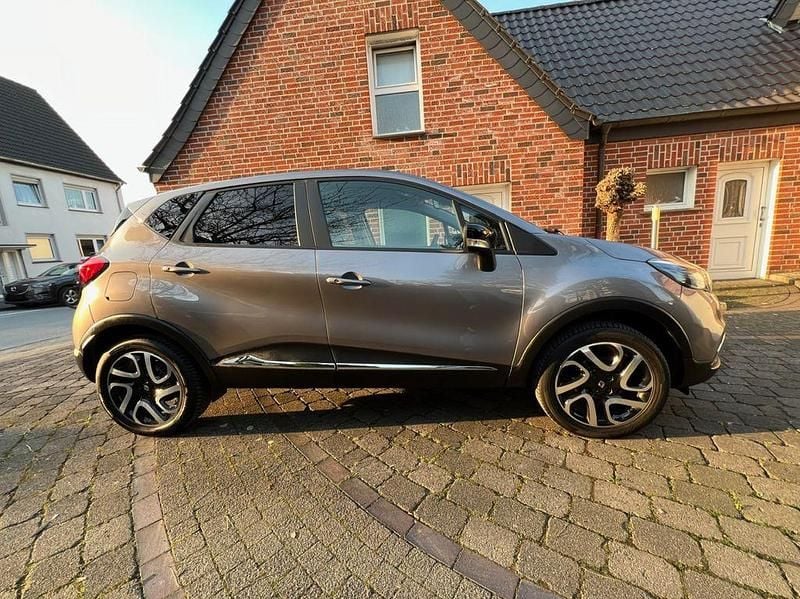 Gebraucht Renault Captur 90 PS (66 kW) 2016 Grau SUV