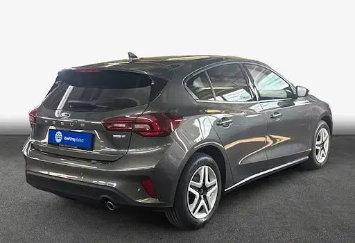 Gebraucht Ford Focus Titanium 125 PS (91 kW) 2022 Grau Limousine