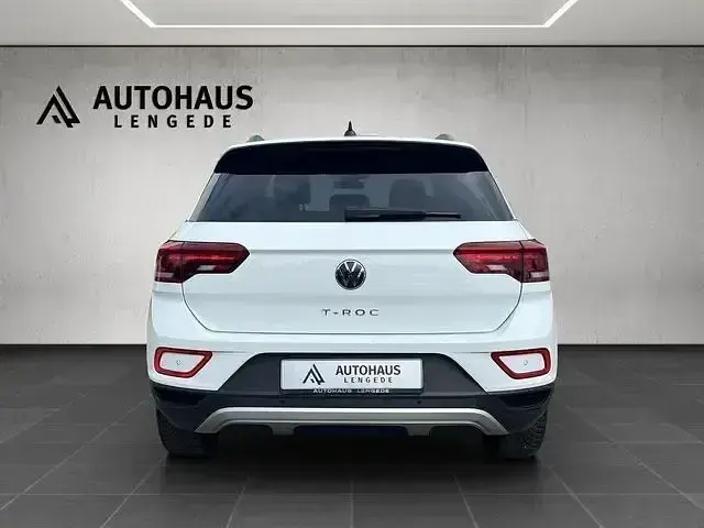 Gebraucht VW T-Roc Life 150 PS (110 kW) 2025 Weiß SUV