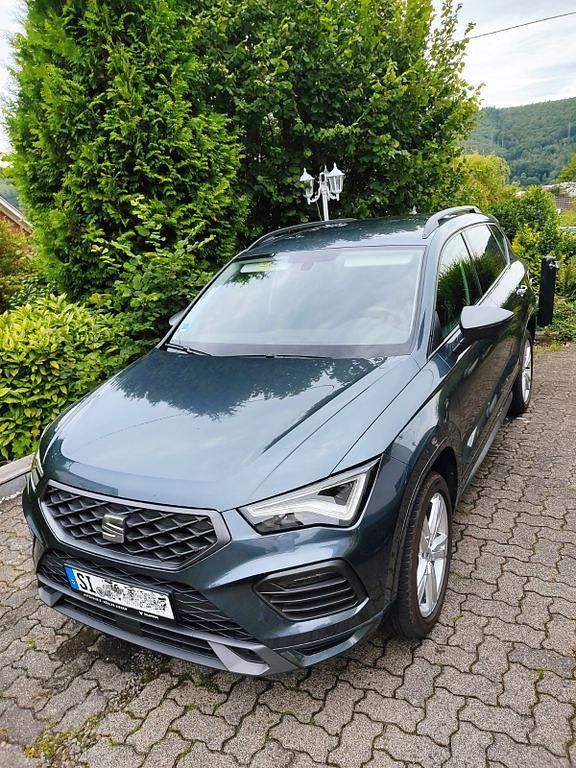 Grau Gebraucht 2021 Seat Ateca FR SUV | 23.460 € (Guter Preis) - Bild 1/4