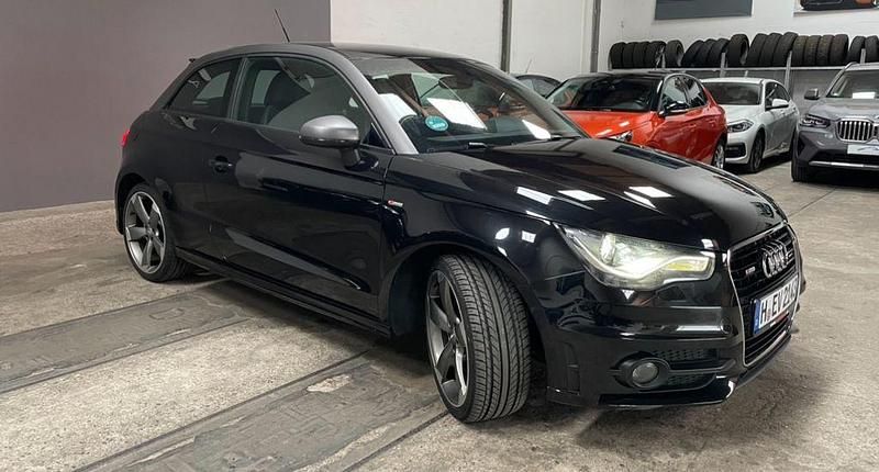 Schwarz Gebraucht 2012 Audi A1 S-Line Kleinwagen | 13.500 € (Fairer Preis) - Bild 1/4