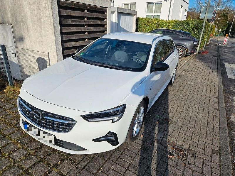 Gebraucht Opel Insignia 122 PS (89 kW) 2022 Weiß Kombi