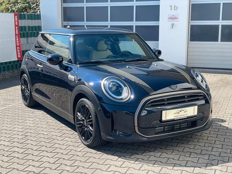 Gebraucht Mini Cooper 136 PS (100 kW) 2023 Schwarz Kleinwagen