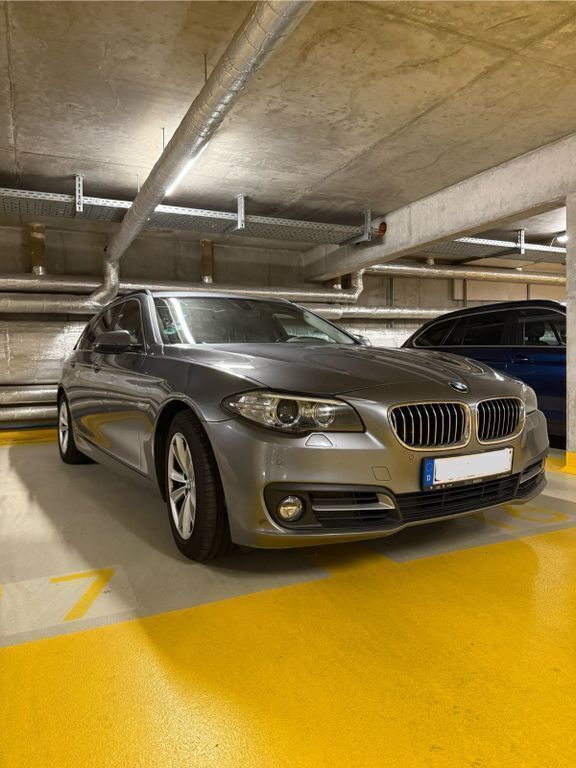 Grau Gebraucht 2014 BMW 520 Kombi | 7.490 € (Guter Preis) - Bild 1/4