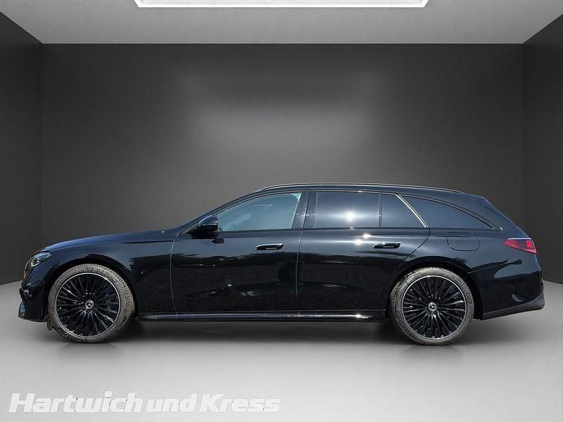 Gebraucht Mercedes E300 AMG Line Premium 313 PS (230 kW) 2024 Obsidianschwarz  lack Kombi