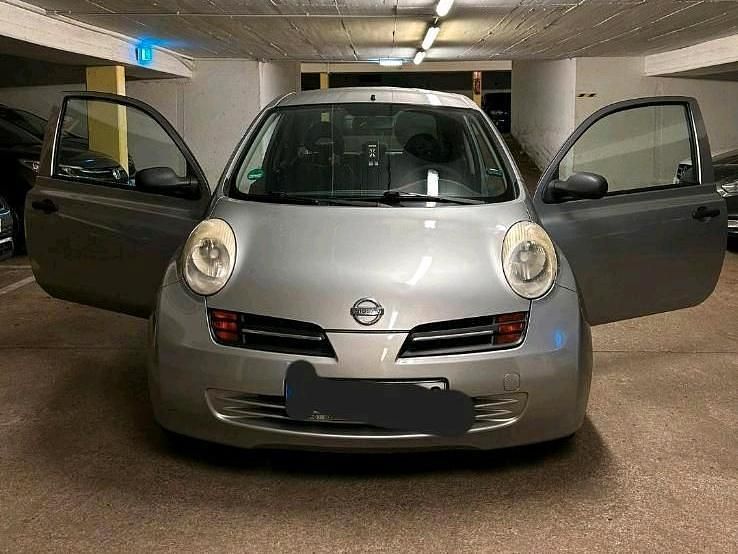 Gebraucht Nissan Micra 69 PS (50 kW) 2004 Silber Kleinwagen