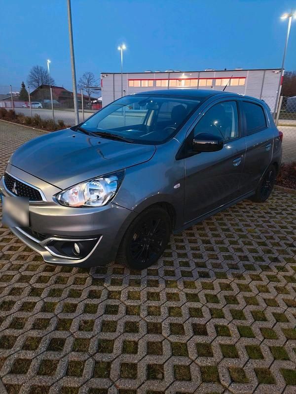 Gebraucht Mitsubishi Space Star 80 PS (58 kW) 2020 Grau Kleinwagen