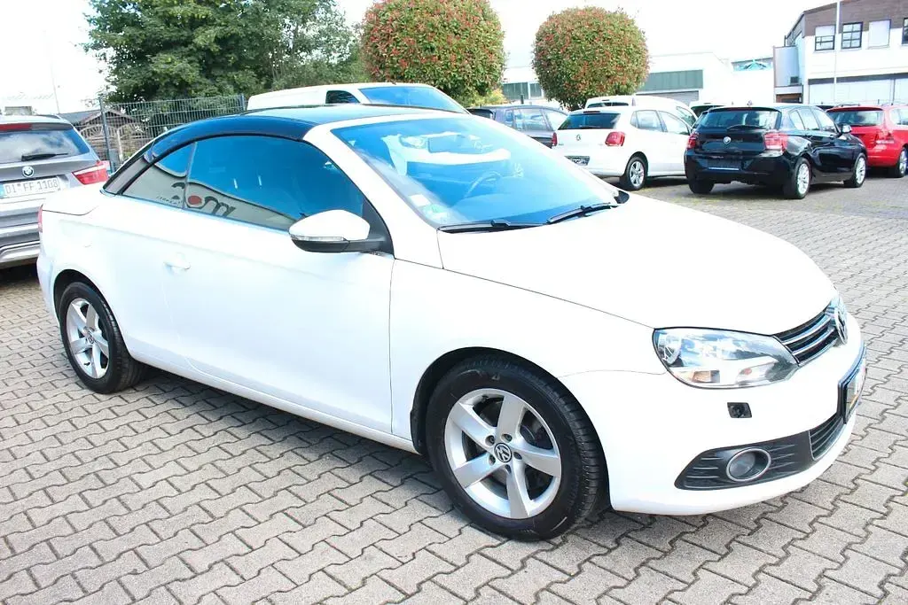 Gebraucht VW Eos 160 PS (117 kW) 2012 Weiß Cabrio