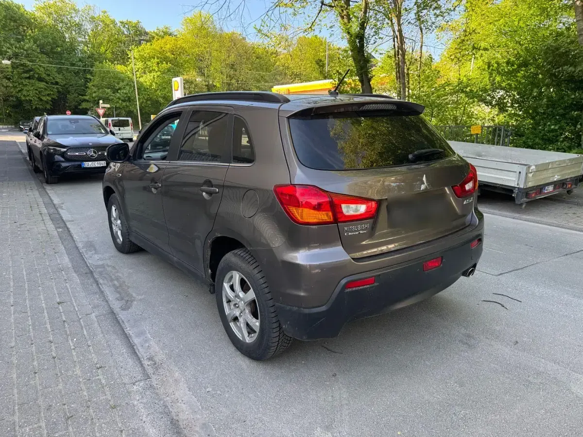 Gebraucht Mitsubishi ASX Inform 117 PS (86 kW) 2012 Braun SUV