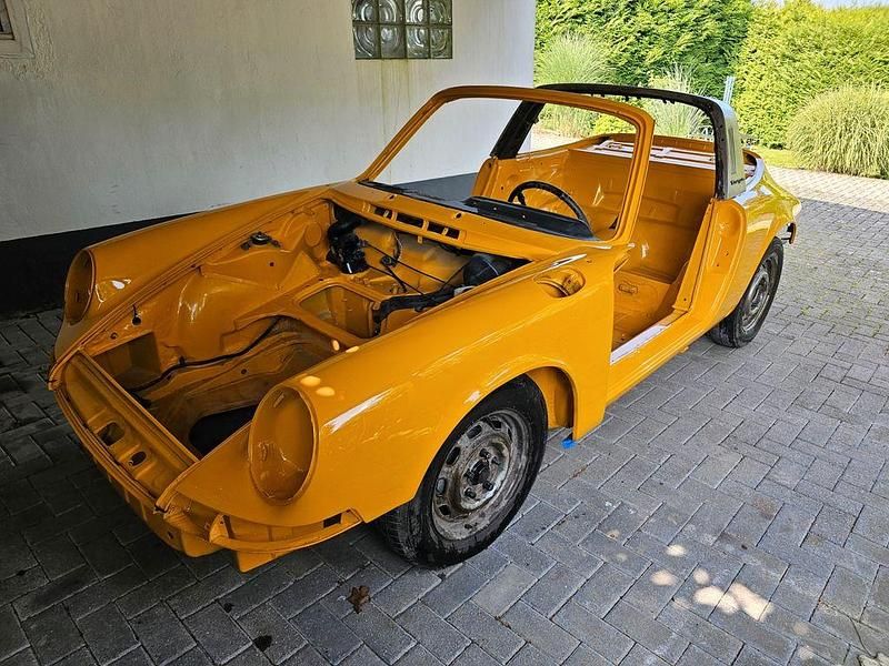 Gebraucht Porsche 911 140 PS (102 kW) 1972 Gelb Cabrio