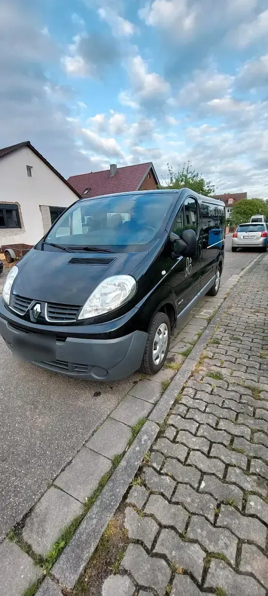 Gebraucht Renault Trafic 114 PS (83 kW) 2012 Schwarz Van / Kleinbus