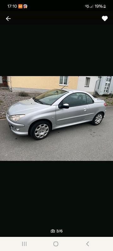 Grau Gebraucht 2003 Peugeot 206 CC Cabrio | 2.400 € (Teuer) - Bild 1/4