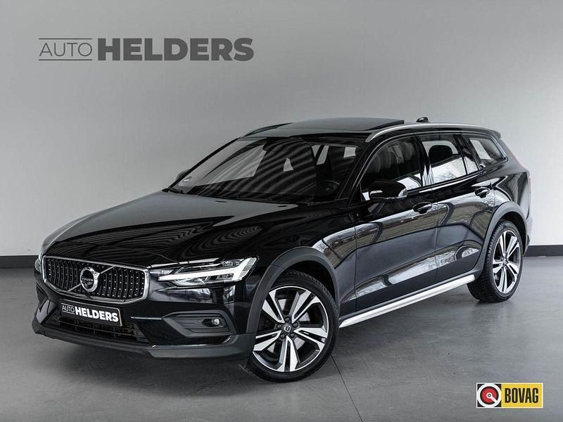 Gebraucht Volvo V60 CC 250 PS (183 kW) 2022 Schwarz Kombi