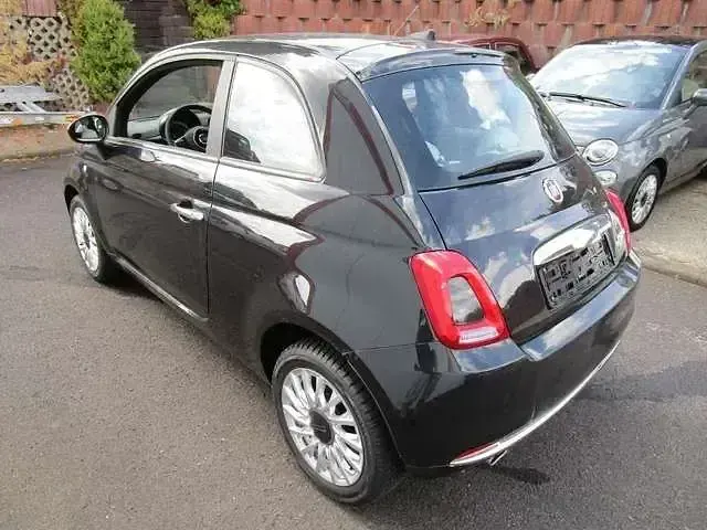 Gebraucht Fiat 500 Dolcevita 69 PS (50 kW) 2021 Schwarz Kleinwagen