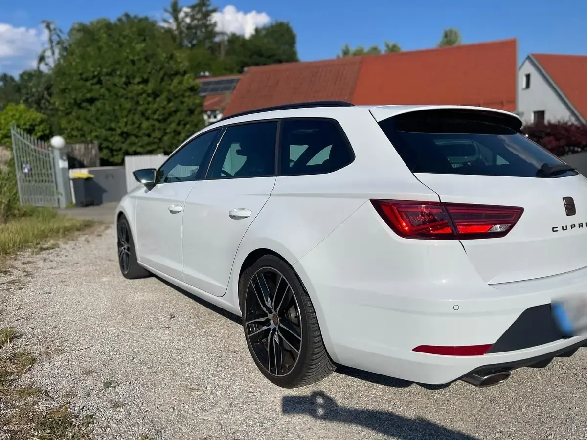 Gebraucht Seat Leon ST 4Drive 300 PS (220 kW) 2020 Weiß Kombi