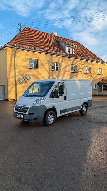 Weiß Gebraucht 2011 Citroën Jumper Van / Kleinbus | 7.300 € - Bild 1/4