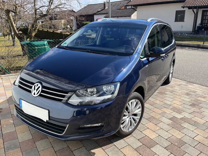 Blau Gebraucht 2012 VW Sharan Style Van / Kleinbus | 8.800 € (Guter Preis) - Bild 1/4