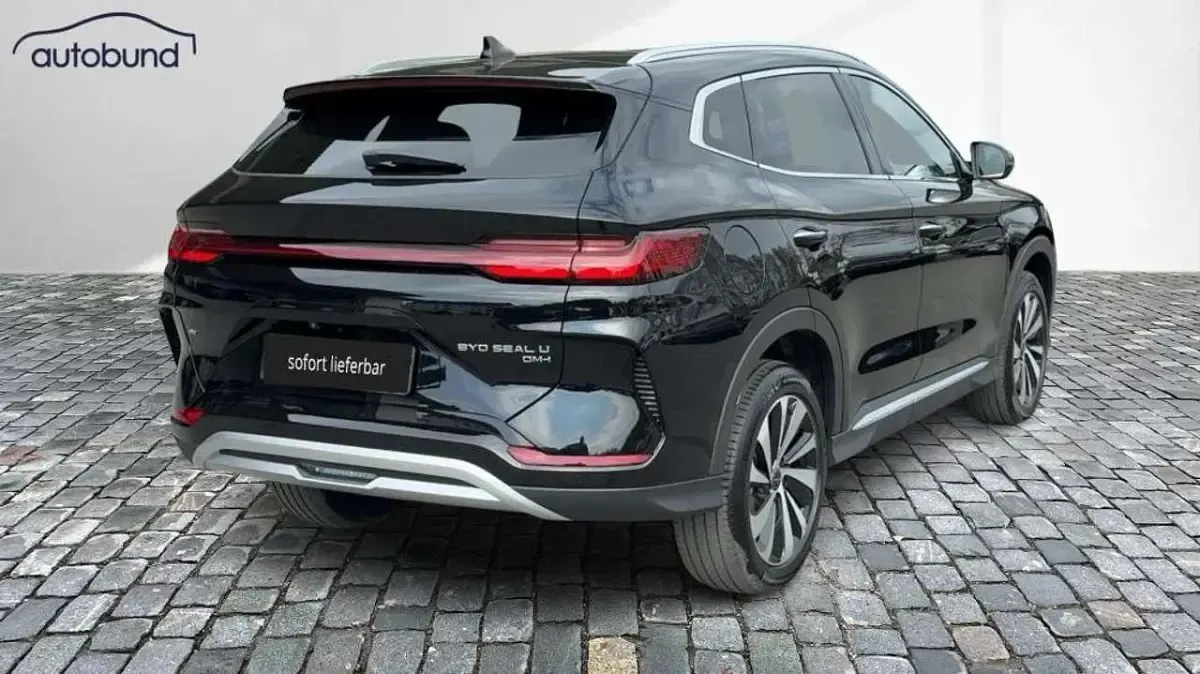 Neu BYD Seal U Design 324 PS (238 kW) 2026 Schwarz SUV