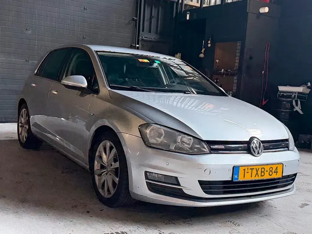 Usata VW Golf VII 110 CV (80 kW) 2014 Grigio Berlina