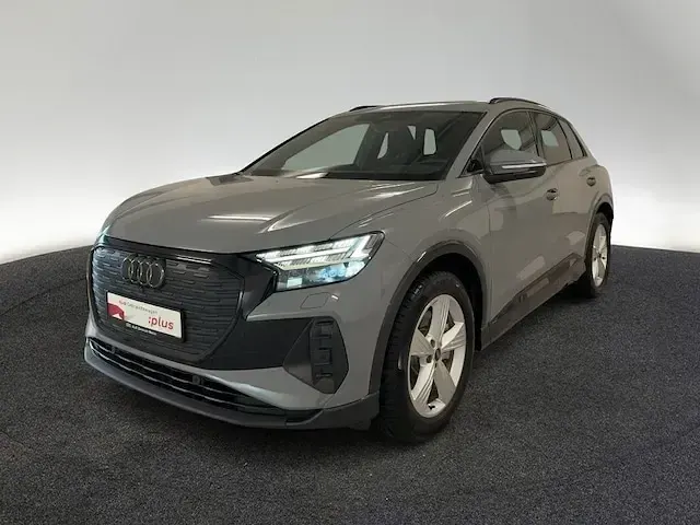 Gebraucht Audi Q4 e-tron Ambiente 210 kW (286 PS) 2025 Kieselgrau SUV