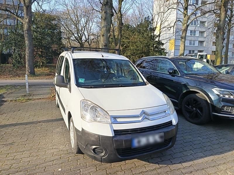 Gebraucht Citroën Berlingo 90 PS (66 kW) 2009 Weiß Van / Kleinbus