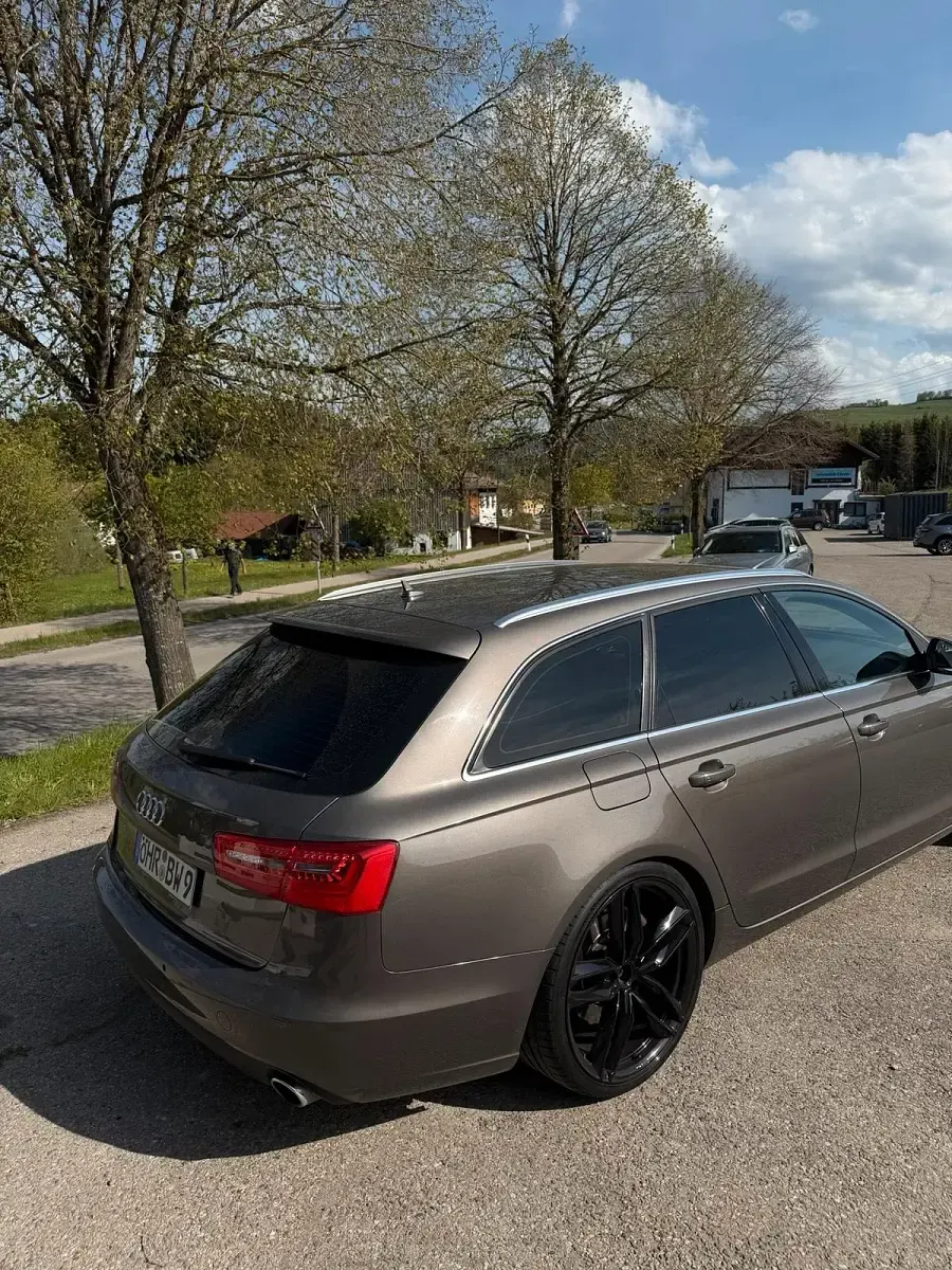 Gebraucht Audi A6 245 PS (180 kW) 2012 Braun Kombi