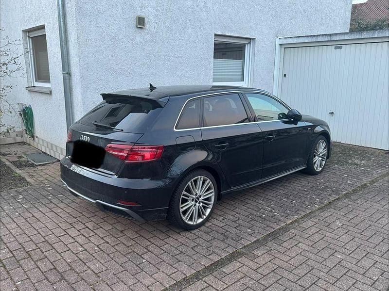 Gebraucht Audi A3 Sport 150 PS (110 kW) 2017 Schwarz Limousine