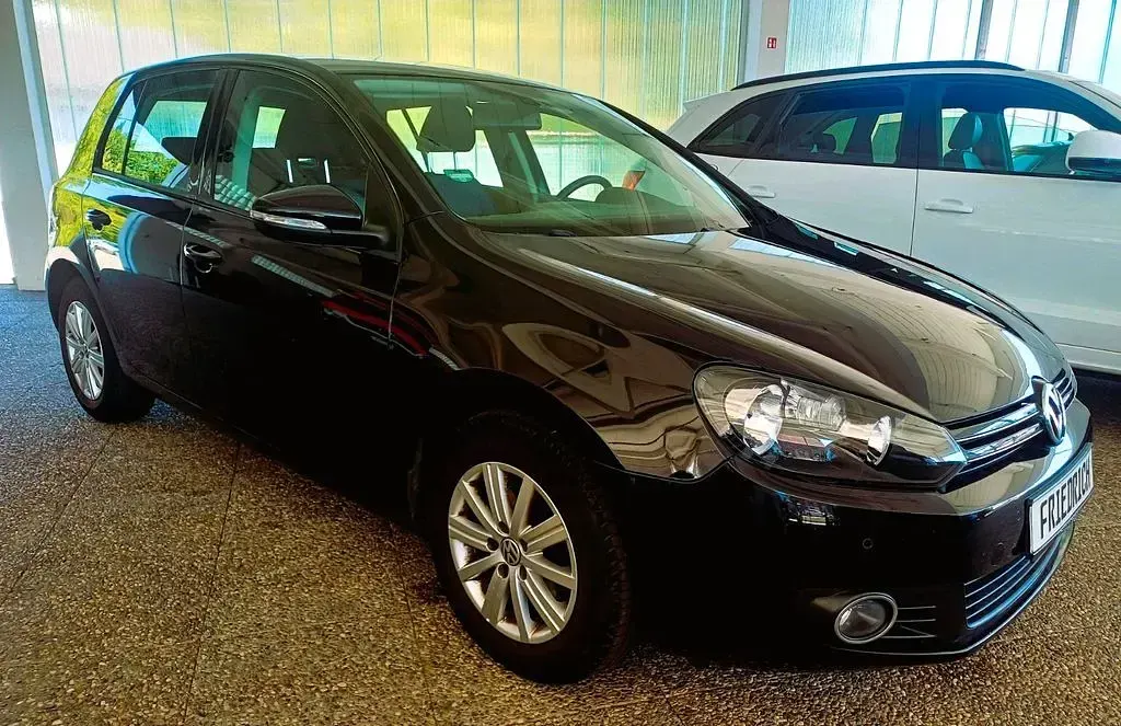 Gebraucht VW Golf VII Move 105 PS (77 kW) 2013 Schwarz Limousine