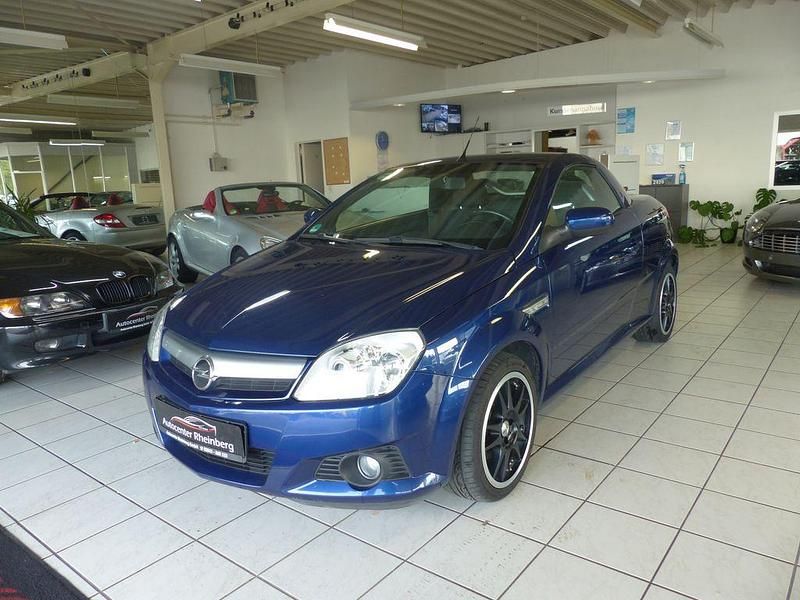 Gebraucht Opel Tigra Enjoy 90 PS (66 kW) 2004 Ultrablau mi2 Cabrio
