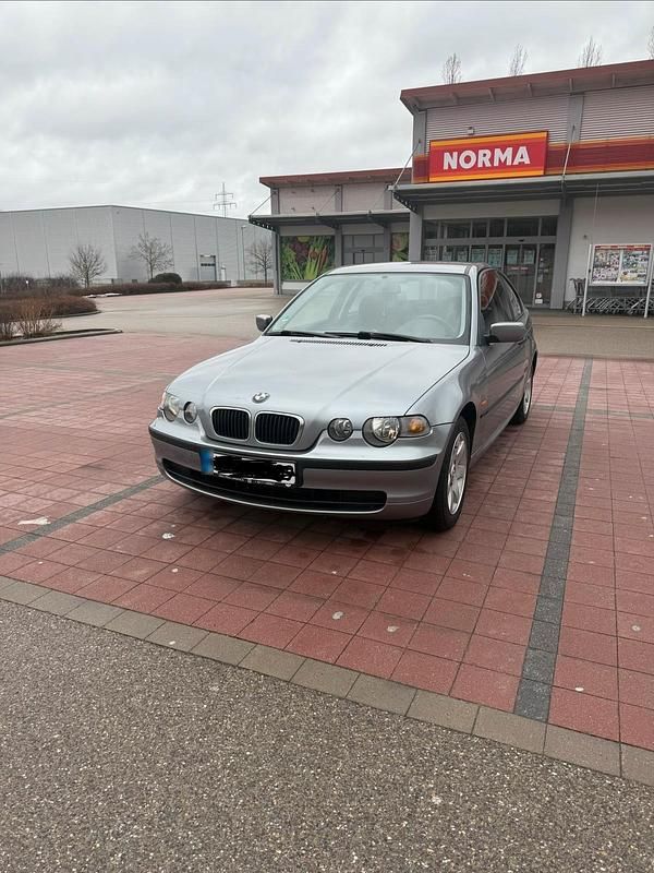 Gebraucht BMW 318 143 PS (105 kW) 2004 Grau Coupé