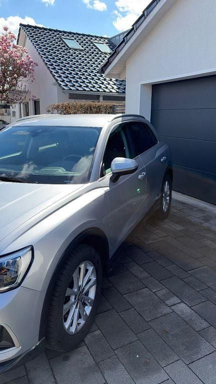 Gebraucht Audi Q3 Advanced 150 PS (110 kW) 2019 Silber SUV