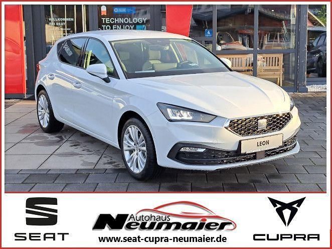 Gebraucht Seat Leon Style 150 PS (110 kW) 2024 Weiß Limousine