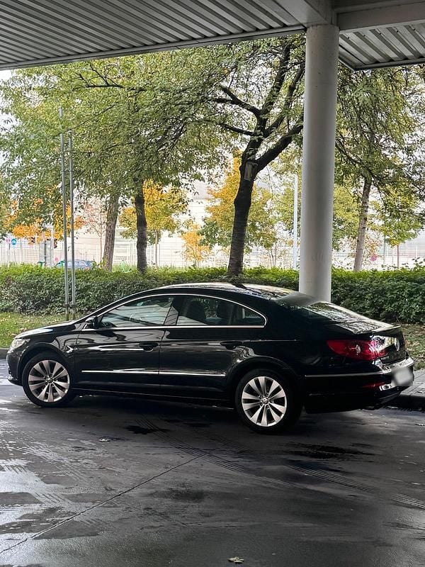 Second-hand VW CC 170 CP (125 kW) 2011 Negru Berlinǎ
