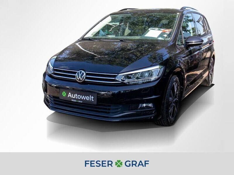 Deep black perleffekt Gebraucht 2022 VW Touran Comfortline Van / Kleinbus | 27.550 € (Fairer Preis) - Bild 1/4