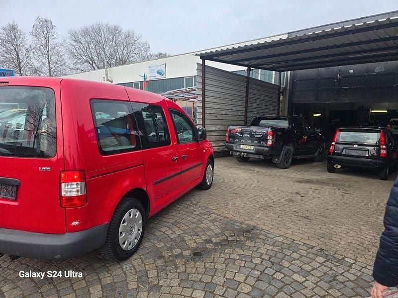 Gebraucht VW Caddy Life 80 PS (58 kW) 2009 Rot Van / Kleinbus