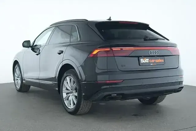 Second-hand Audi Q8 Performance 231 CP (169 kW) 2025 Negru SUV