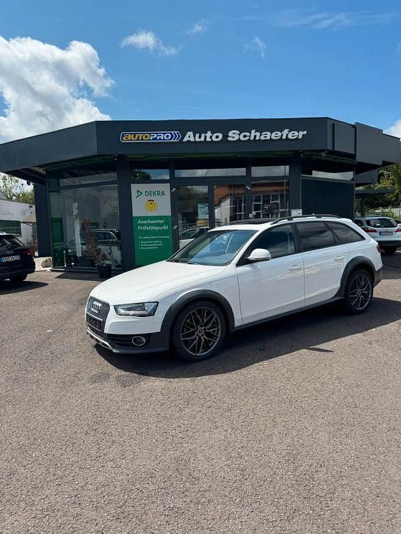 Weiß Gebraucht 2014 Audi A4 Allroad Sport Kombi | 14.750 € (Fairer Preis) - Bild 1/4