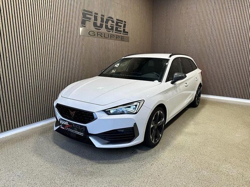 Gebraucht Cupra Leon 204 PS (150 kW) 2022 "candy" weiss Limousine