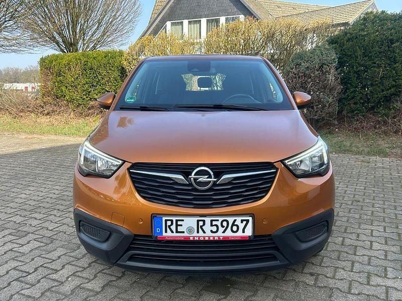 Gebraucht Opel Crossland Edition 110 PS (80 kW) 2017 Gold SUV