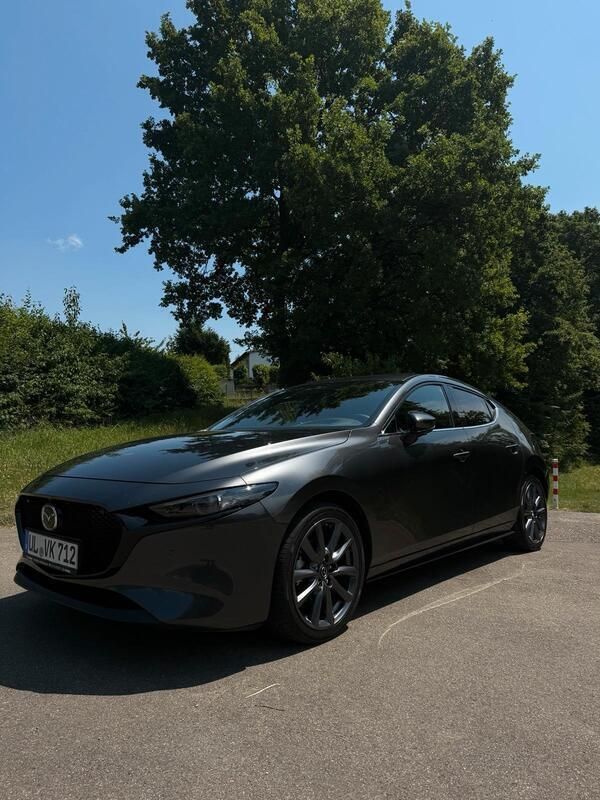 Grau Gebraucht 2021 Mazda 3 Kleinwagen | 19.500 € (Superpreis) - Bild 1/4