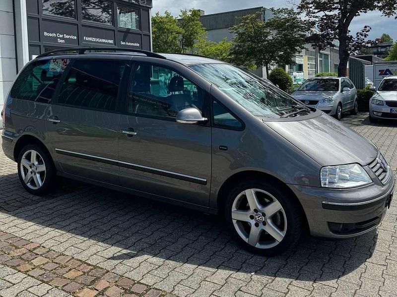 Gebraucht VW Sharan United 140 PS (102 kW) 2008 Grau Van / Kleinbus
