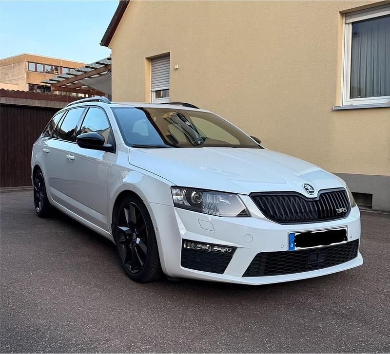 Gebraucht Skoda Octavia RS 184 PS (135 kW) 2016 Weiß Kleinwagen